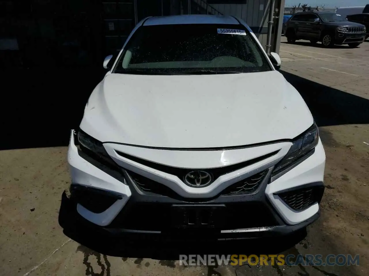 5 fotografías del automóvil dañado 4T1G11AK6RU845695 TOYOTA CAMRY 2024