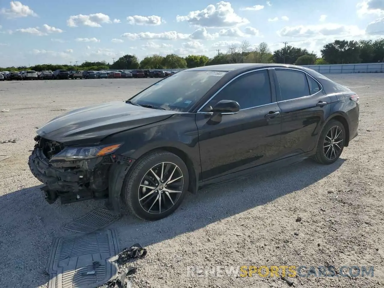 1 fotografías del automóvil dañado 4T1G11AK6RU882942 TOYOTA CAMRY 2024