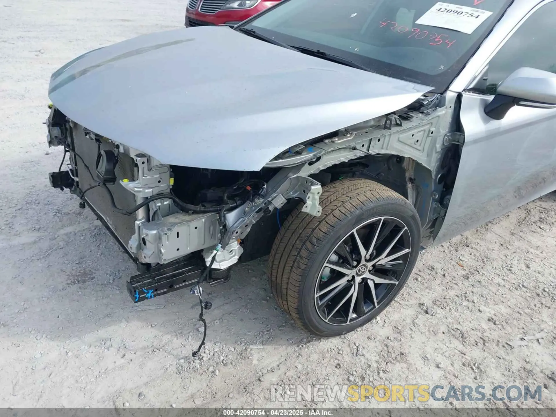 6 fotografías del automóvil dañado 4T1G11AK6RU894413 TOYOTA CAMRY 2024
