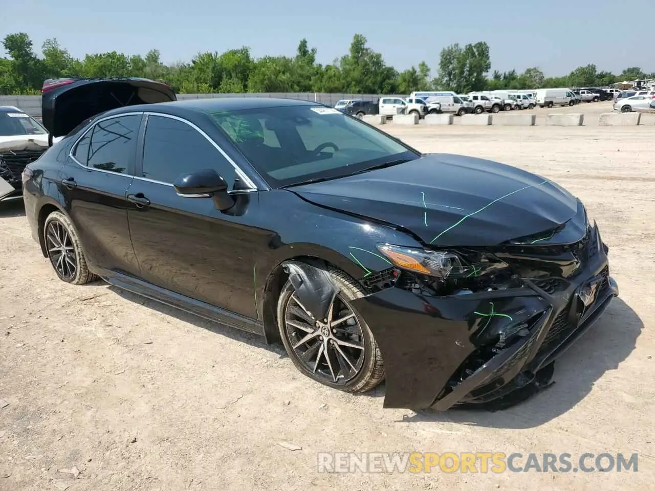 4 fotografías del automóvil dañado 4T1G11AK7RU194545 TOYOTA CAMRY 2024