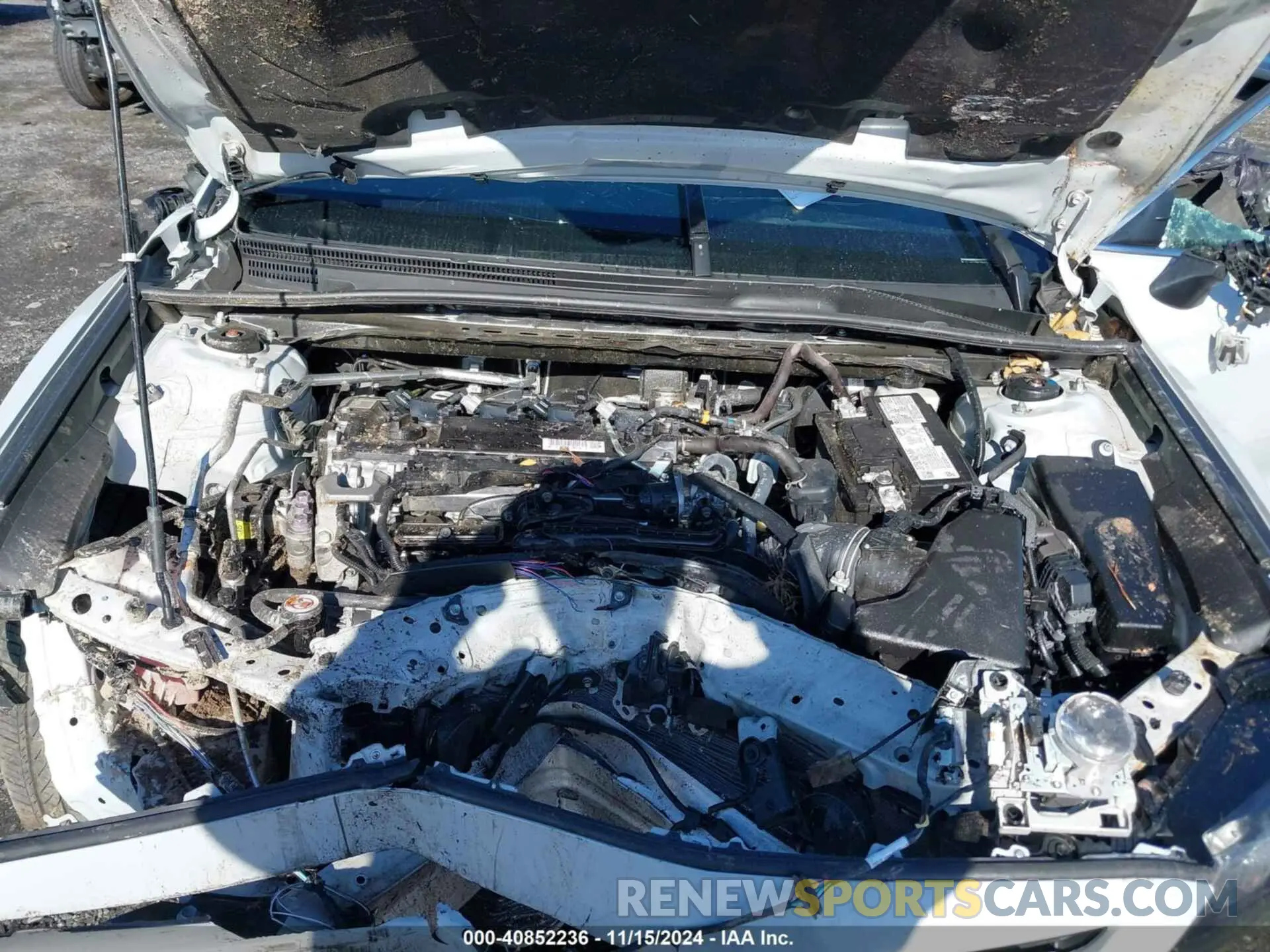 10 fotografías del automóvil dañado 4T1G11AK7RU216494 TOYOTA CAMRY 2024