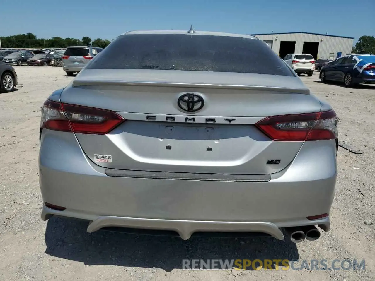 6 fotografías del automóvil dañado 4T1G11AK7RU220805 TOYOTA CAMRY 2024