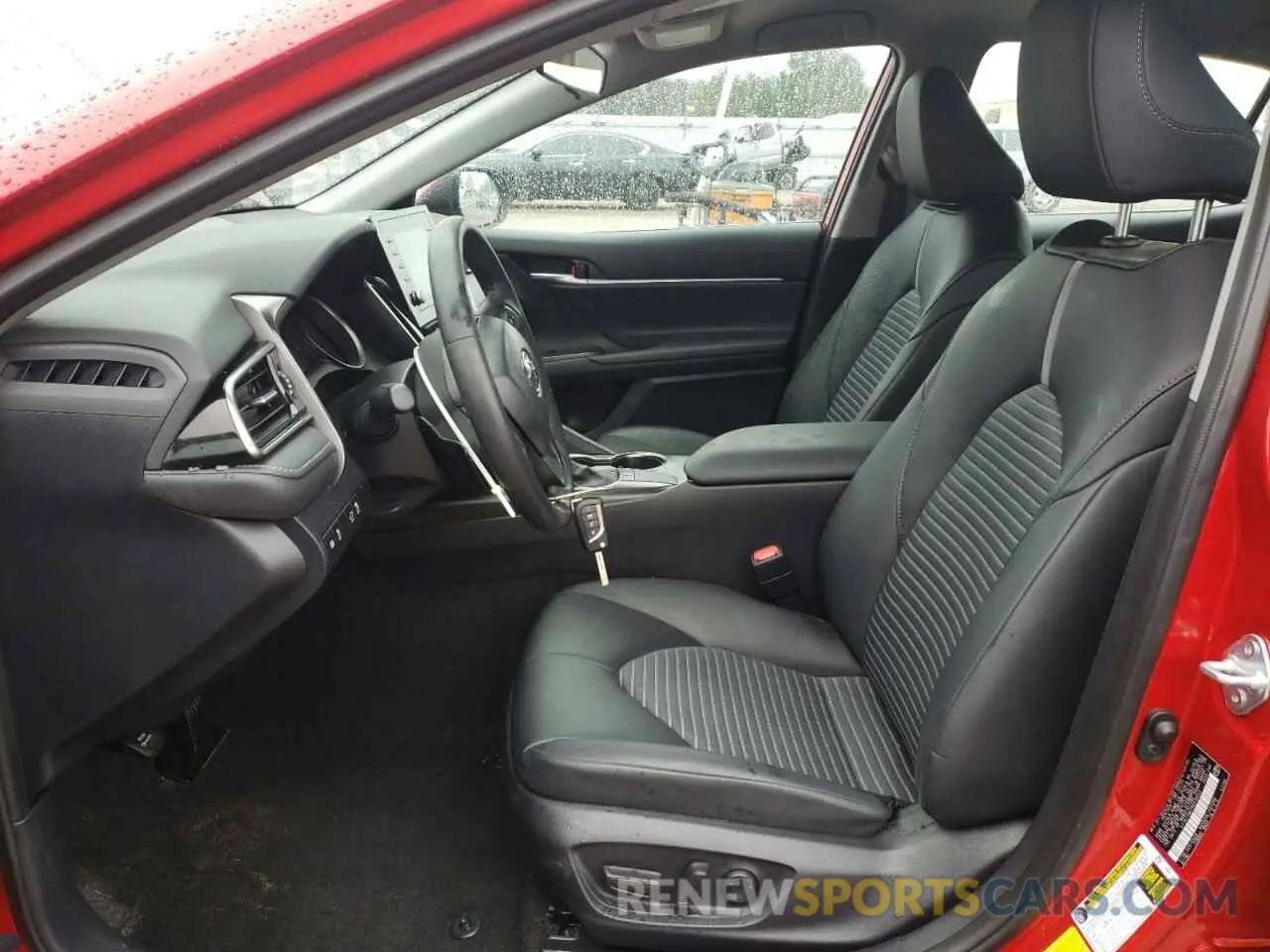 7 fotografías del automóvil dañado 4T1G11AK7RU239242 TOYOTA CAMRY 2024