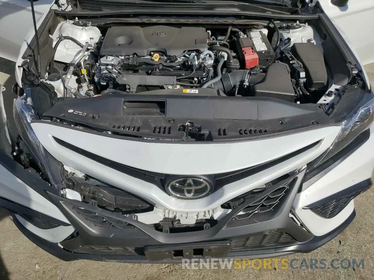 11 fotografías del automóvil dañado 4T1G11AK7RU245610 TOYOTA CAMRY 2024