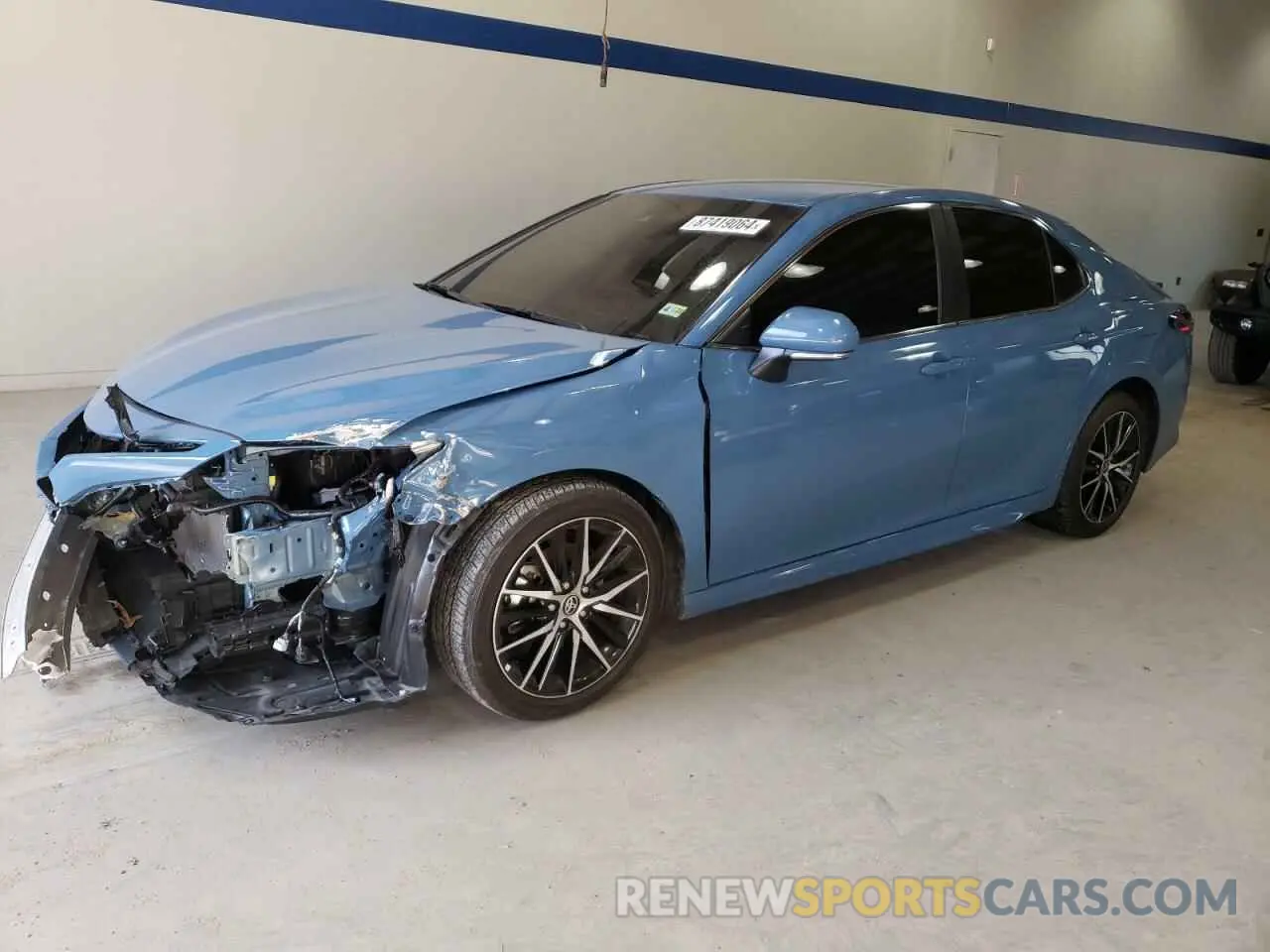 1 fotografías del automóvil dañado 4T1G11AK7RU258650 TOYOTA CAMRY 2024