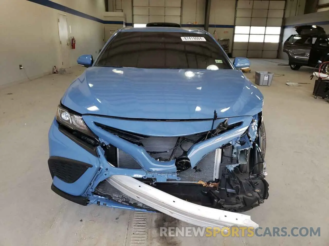 5 fotografías del automóvil dañado 4T1G11AK7RU258650 TOYOTA CAMRY 2024