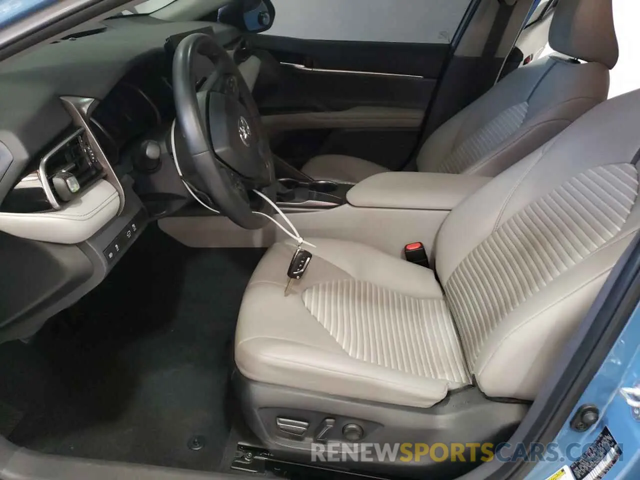 7 fotografías del automóvil dañado 4T1G11AK7RU258650 TOYOTA CAMRY 2024