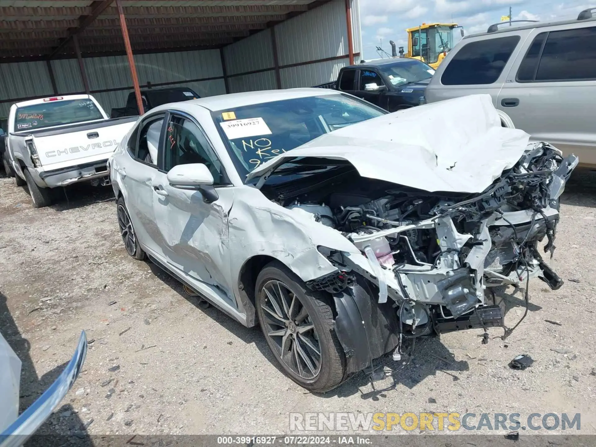 1 fotografías del automóvil dañado 4T1G11AK7RU261323 TOYOTA CAMRY 2024