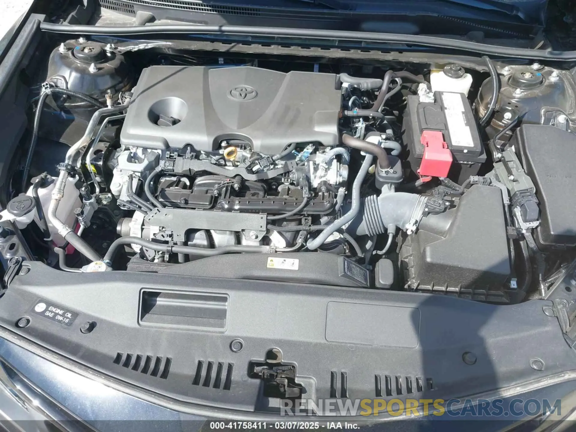 10 fotografías del automóvil dañado 4T1G11AK7RU261905 TOYOTA CAMRY 2024