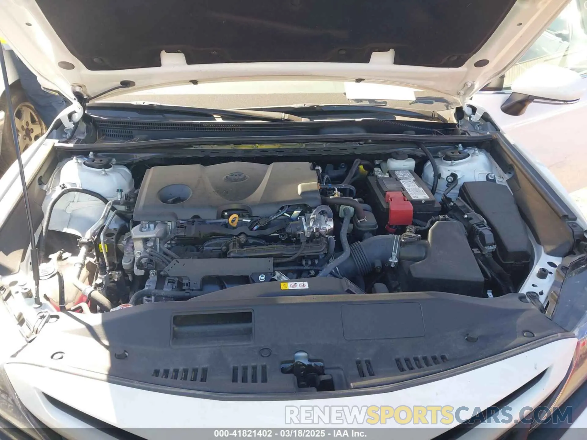 10 fotografías del automóvil dañado 4T1G11AK7RU860366 TOYOTA CAMRY 2024