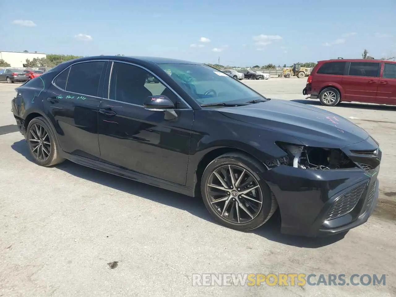 4 fotografías del automóvil dañado 4T1G11AK8RU188978 TOYOTA CAMRY 2024