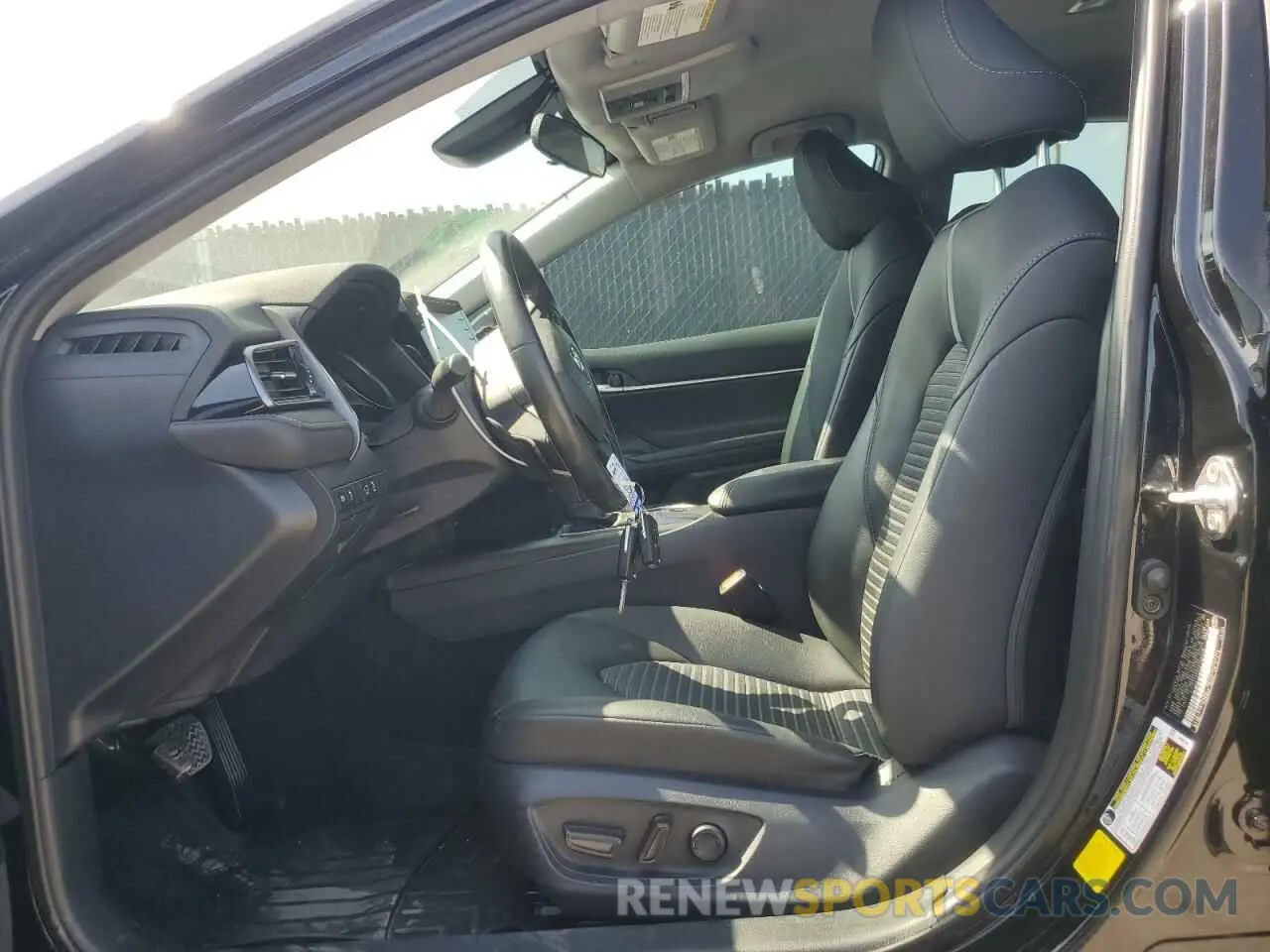 7 fotografías del automóvil dañado 4T1G11AK8RU188978 TOYOTA CAMRY 2024