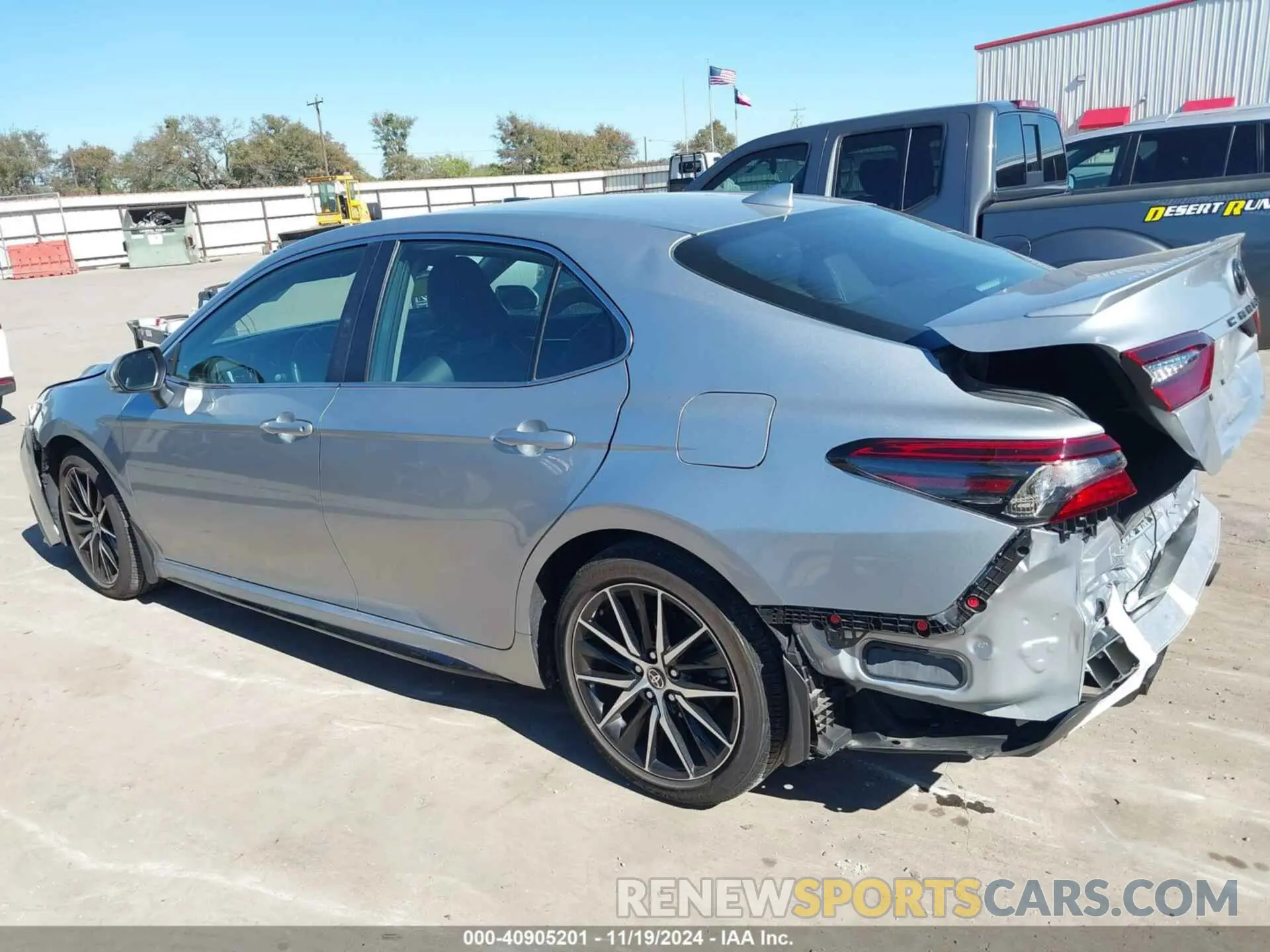15 fotografías del automóvil dañado 4T1G11AK8RU195672 TOYOTA CAMRY 2024