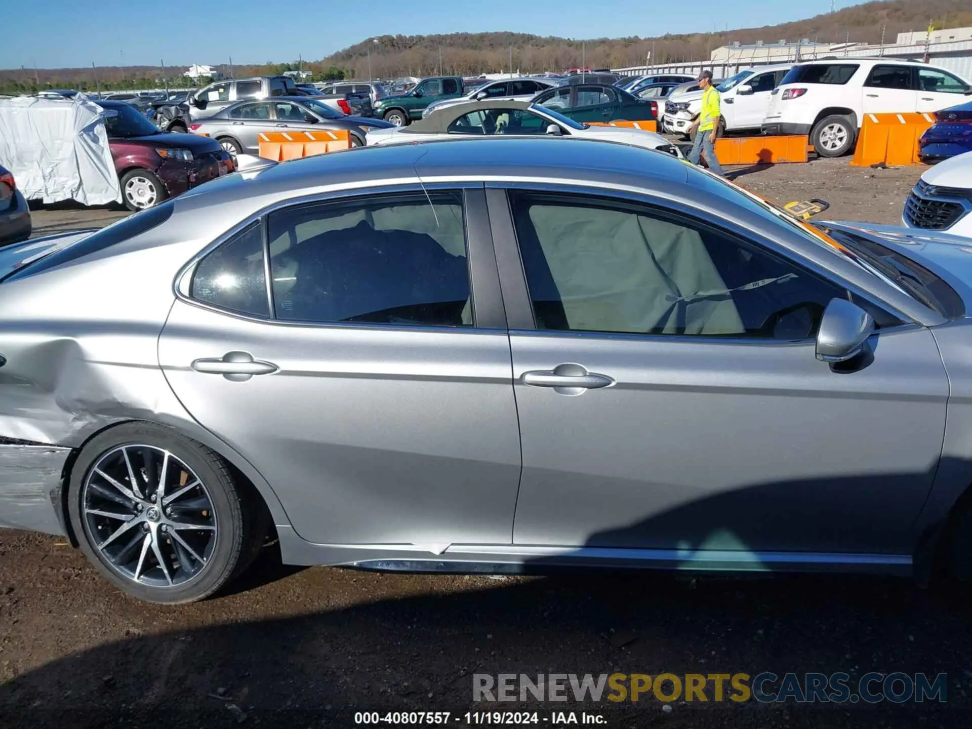 13 fotografías del automóvil dañado 4T1G11AK8RU208016 TOYOTA CAMRY 2024