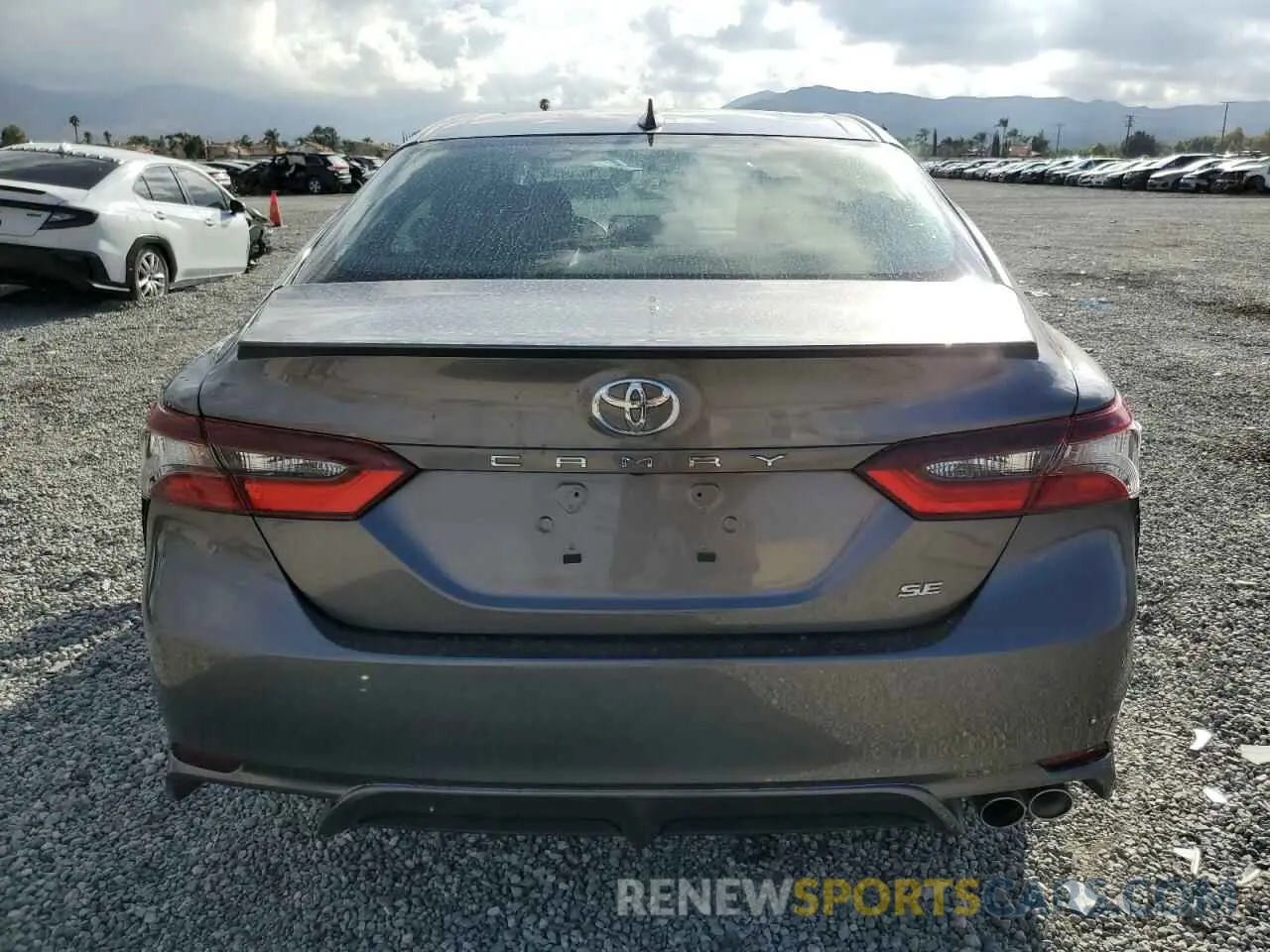 6 fotografías del automóvil dañado 4T1G11AK8RU227357 TOYOTA CAMRY 2024