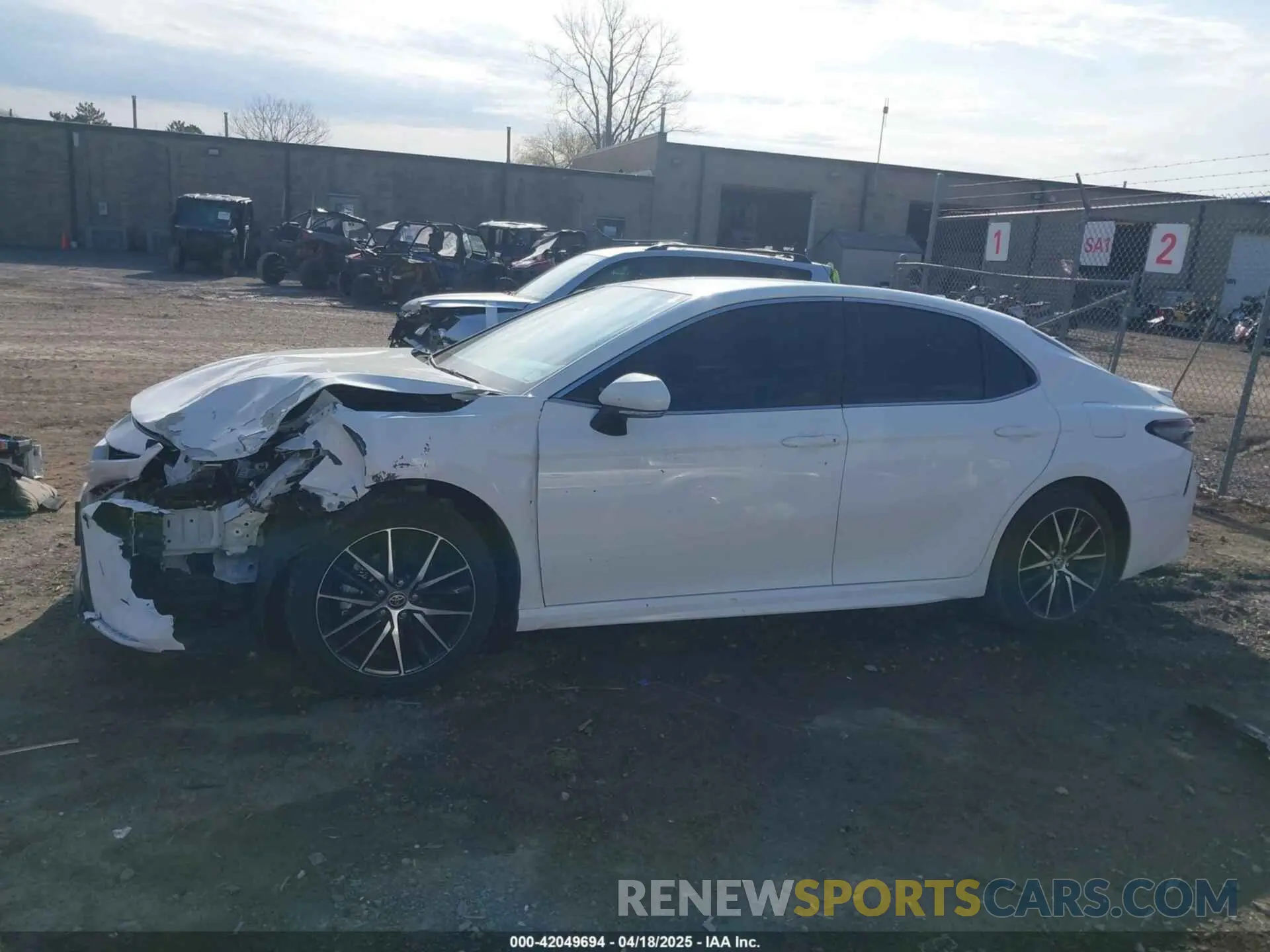 15 fotografías del automóvil dañado 4T1G11AK8RU238682 TOYOTA CAMRY 2024