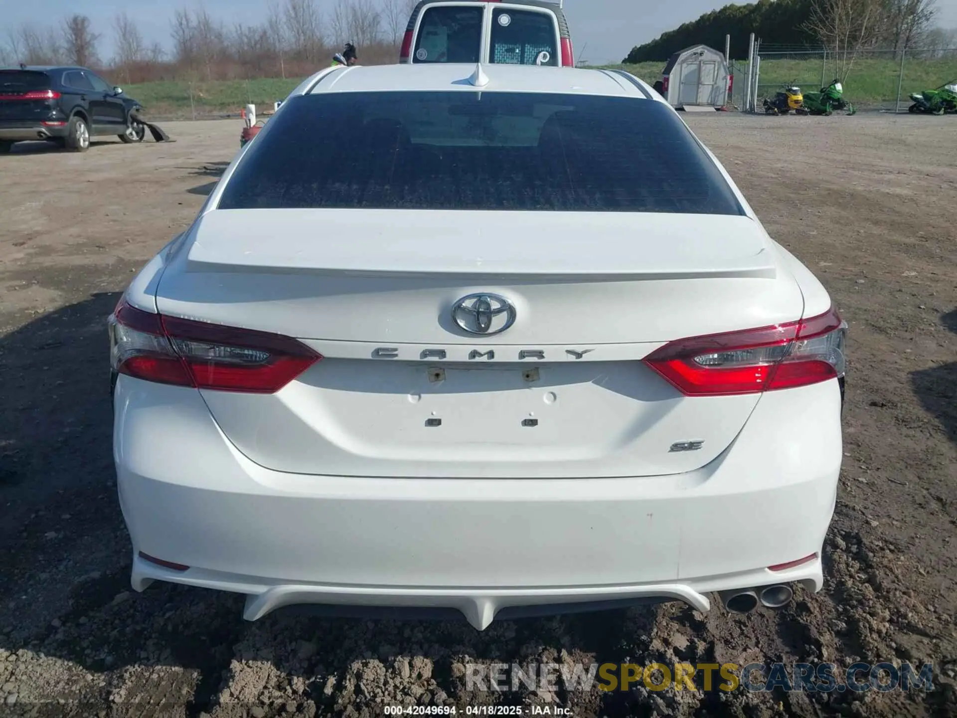 17 fotografías del automóvil dañado 4T1G11AK8RU238682 TOYOTA CAMRY 2024