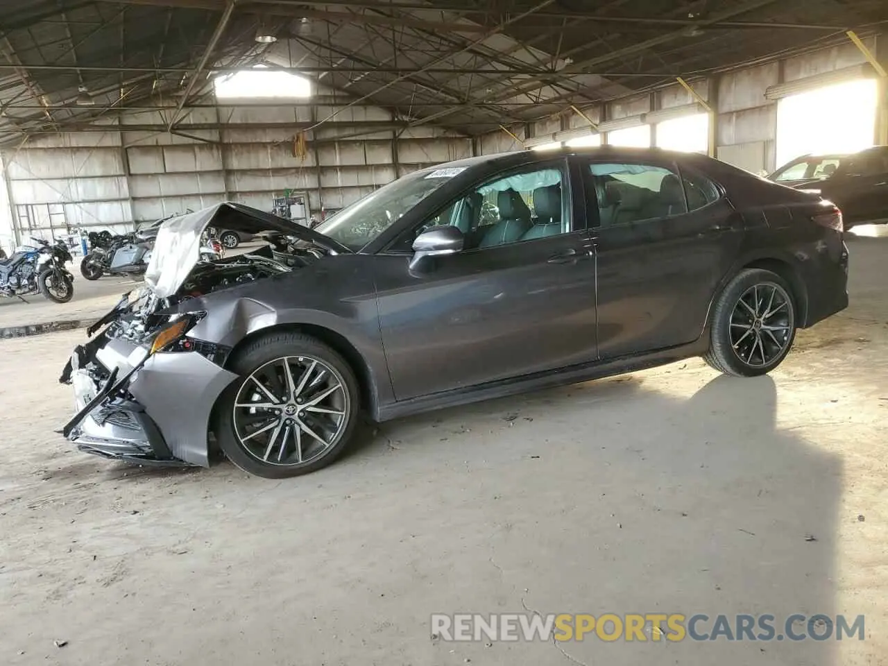 1 fotografías del automóvil dañado 4T1G11AK8RU262397 TOYOTA CAMRY 2024