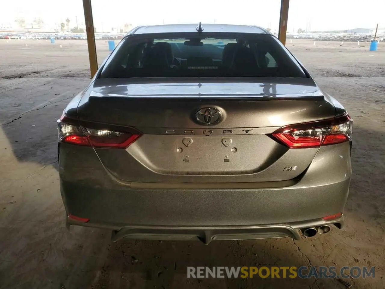 6 fotografías del automóvil dañado 4T1G11AK8RU262397 TOYOTA CAMRY 2024