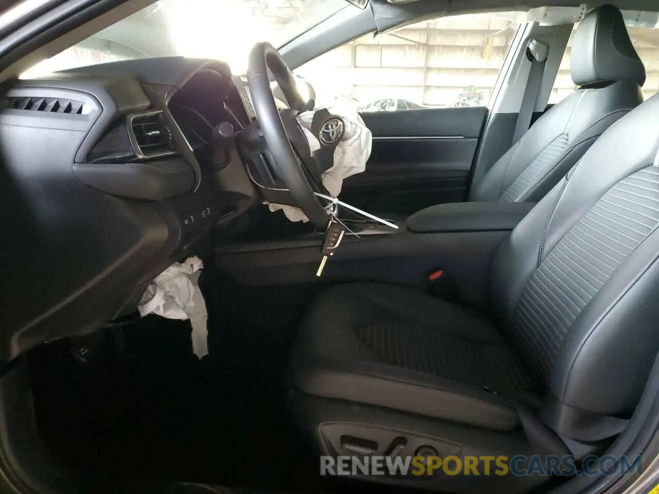 7 fotografías del automóvil dañado 4T1G11AK8RU262397 TOYOTA CAMRY 2024