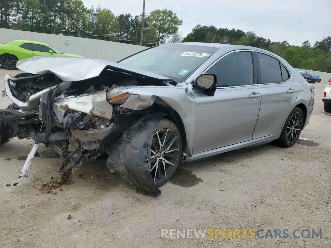 1 fotografías del automóvil dañado 4T1G11AK8RU850042 TOYOTA CAMRY 2024
