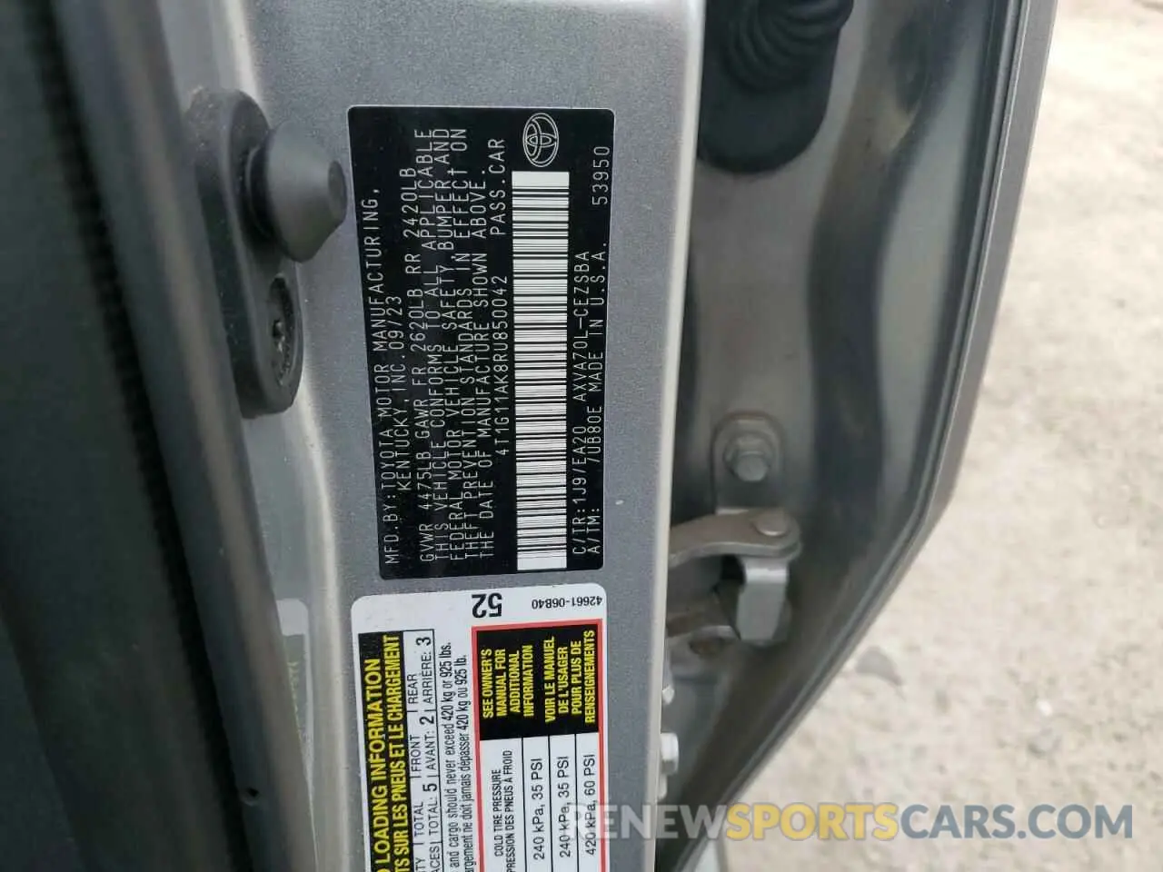 13 fotografías del automóvil dañado 4T1G11AK8RU850042 TOYOTA CAMRY 2024