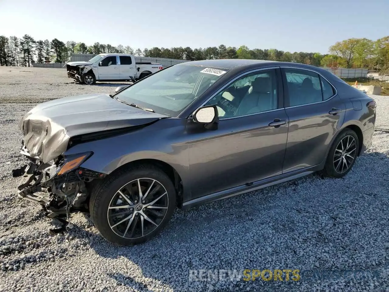 1 fotografías del automóvil dañado 4T1G11AK8RU852485 TOYOTA CAMRY 2024