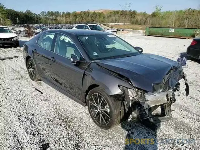 11 fotografías del automóvil dañado 4T1G11AK8RU852485 TOYOTA CAMRY 2024