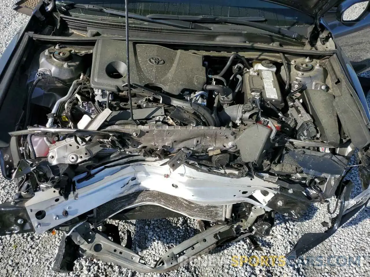 12 fotografías del automóvil dañado 4T1G11AK8RU852485 TOYOTA CAMRY 2024