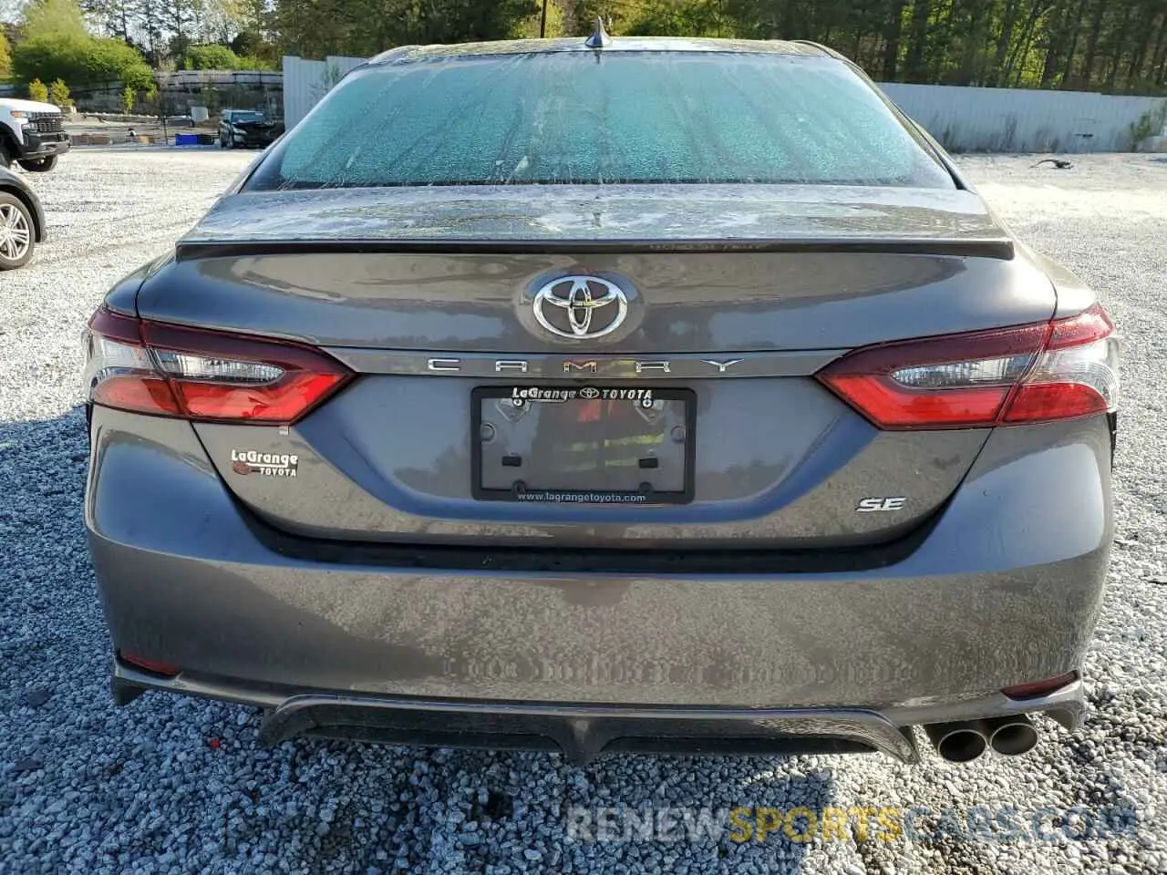 6 fotografías del automóvil dañado 4T1G11AK8RU852485 TOYOTA CAMRY 2024