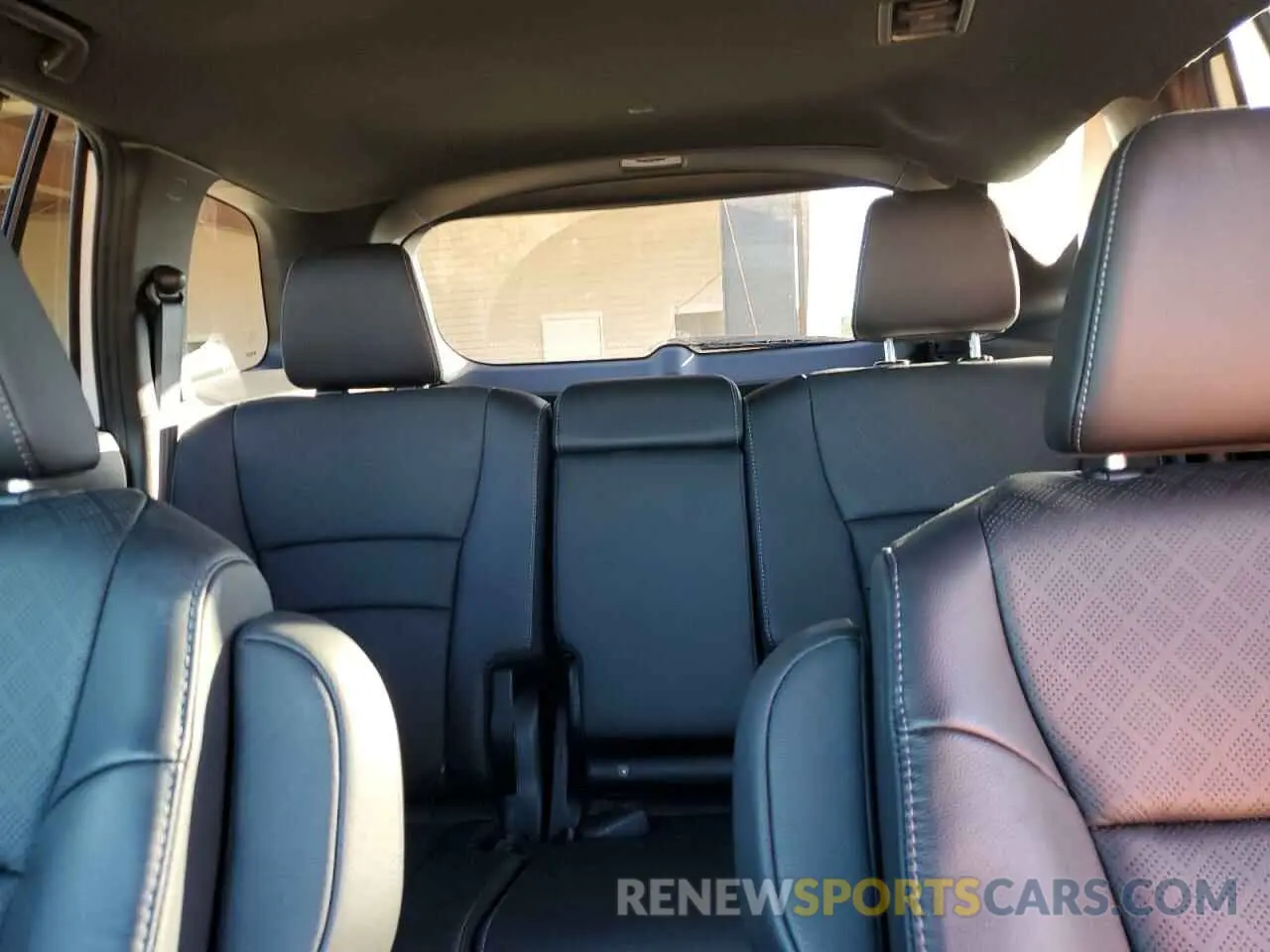 10 fotografías del automóvil dañado 4T1G11AK8RU895529 TOYOTA CAMRY 2024