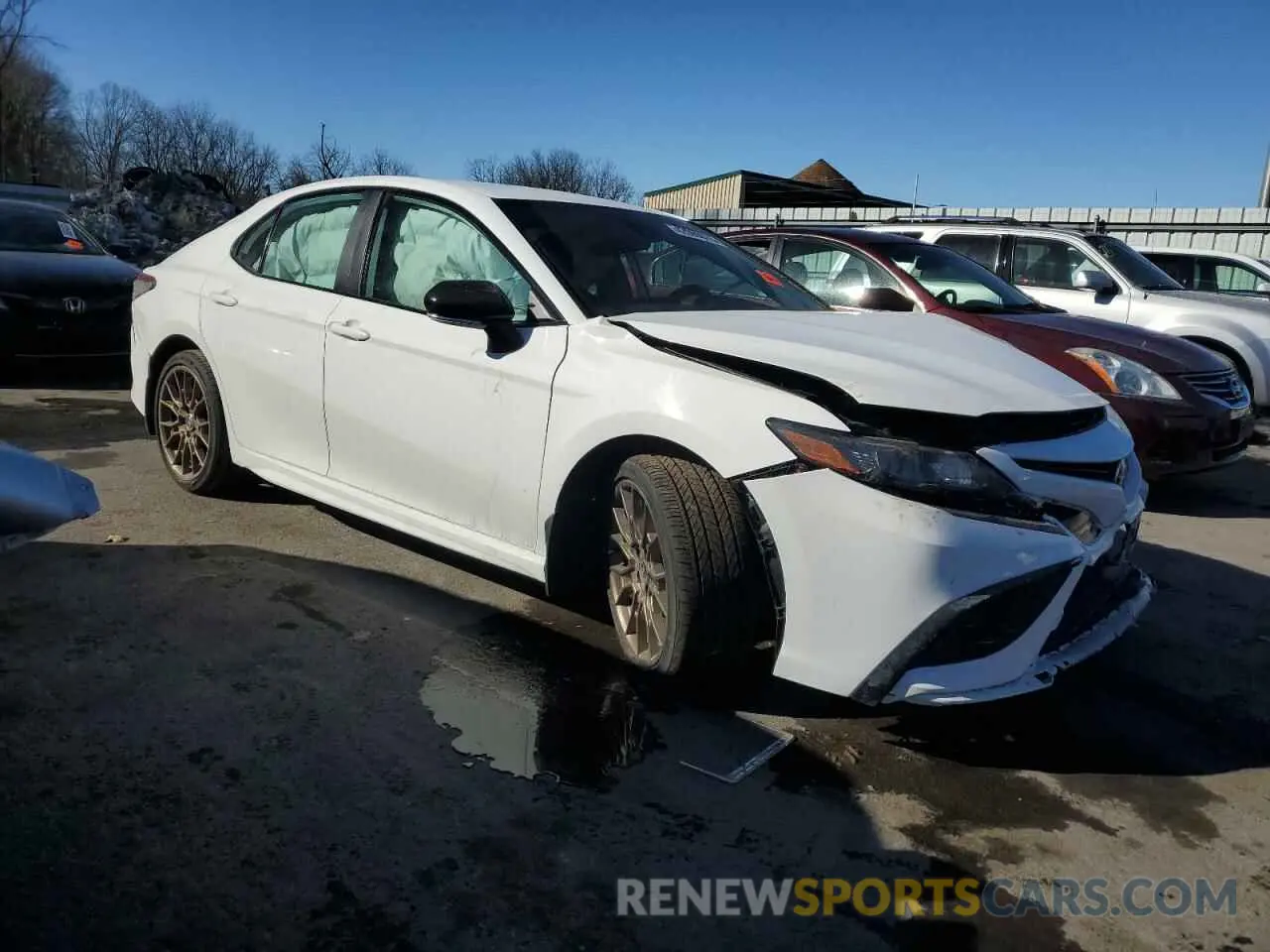 4 fotografías del automóvil dañado 4T1G11AK9RU253031 TOYOTA CAMRY 2024