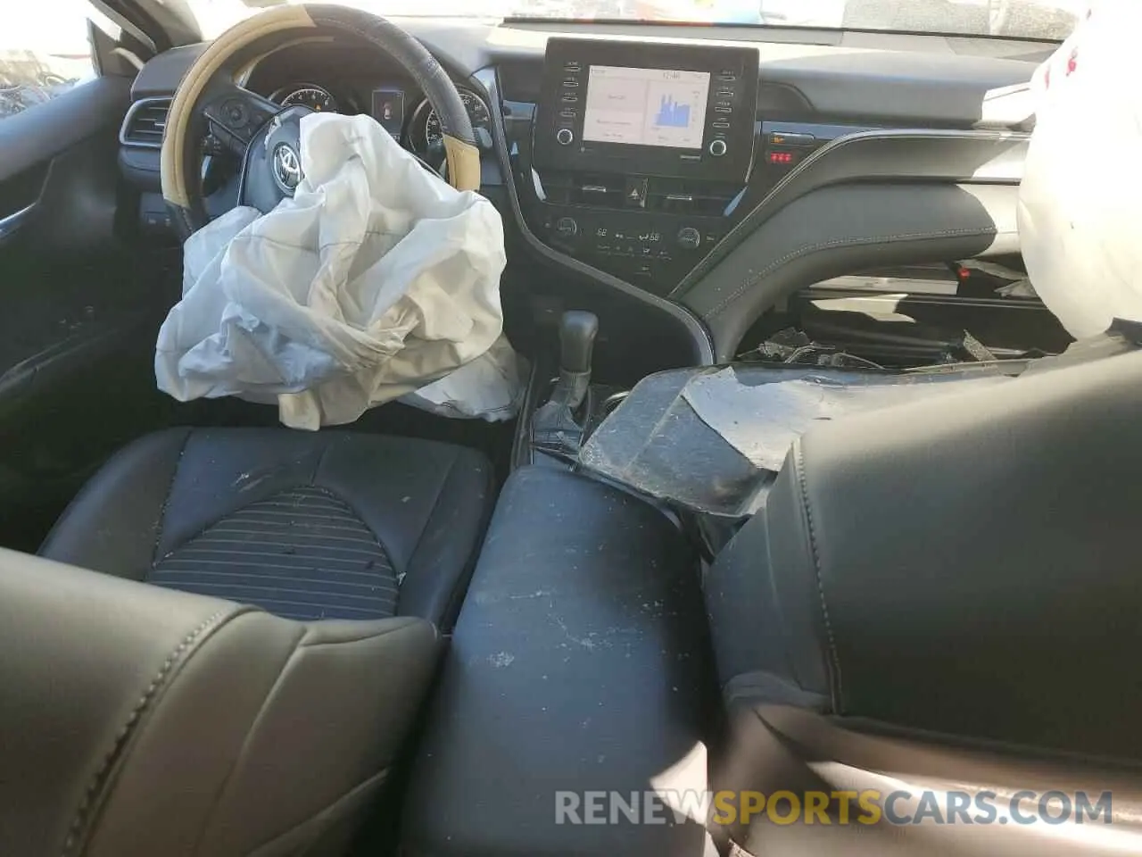 8 fotografías del automóvil dañado 4T1G11AK9RU253031 TOYOTA CAMRY 2024