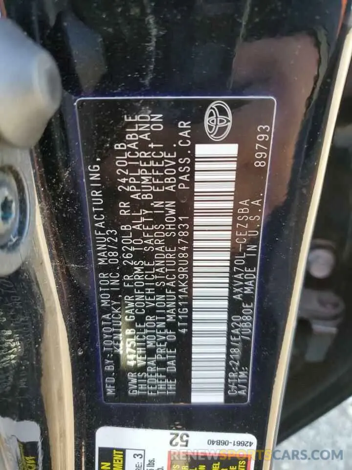 12 fotografías del automóvil dañado 4T1G11AK9RU847831 TOYOTA CAMRY 2024