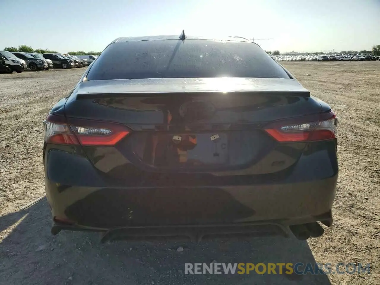 6 fotografías del automóvil dañado 4T1G11AK9RU847831 TOYOTA CAMRY 2024