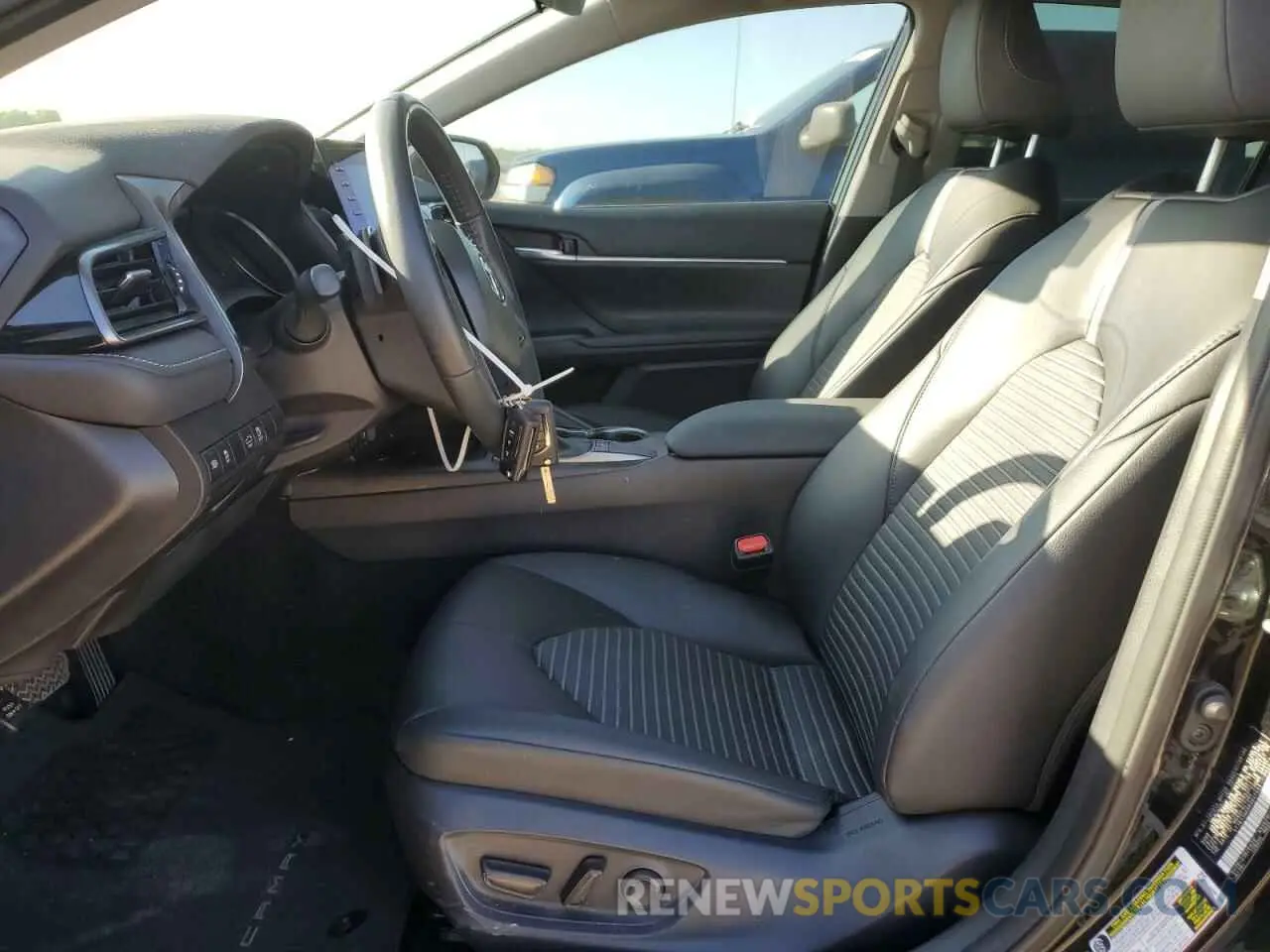7 fotografías del automóvil dañado 4T1G11AK9RU847831 TOYOTA CAMRY 2024