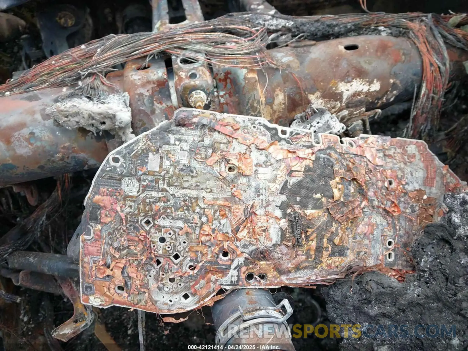 14 fotografías del automóvil dañado 4T1G11AK9RU872518 TOYOTA CAMRY 2024