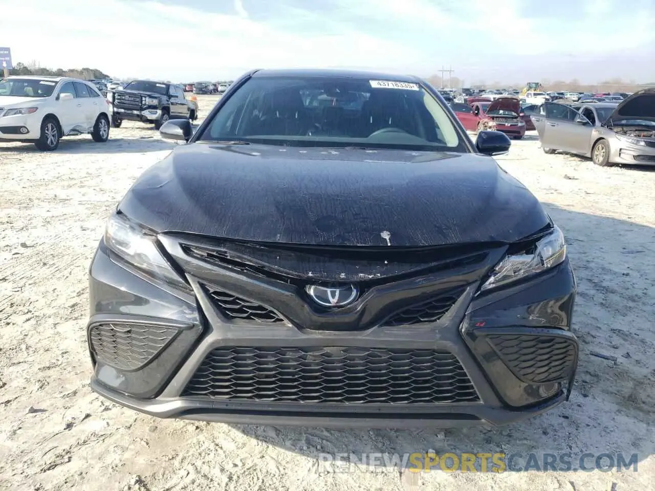 5 fotografías del automóvil dañado 4T1G11AK9RU883454 TOYOTA CAMRY 2024
