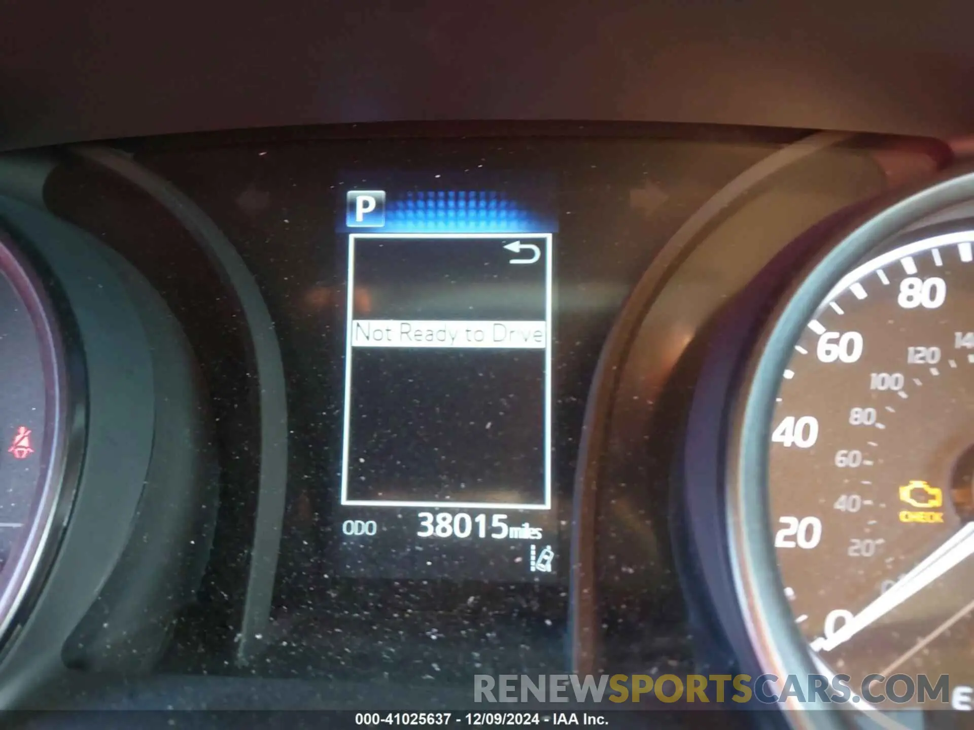 16 fotografías del automóvil dañado 4T1G11AK9RU883843 TOYOTA CAMRY 2024