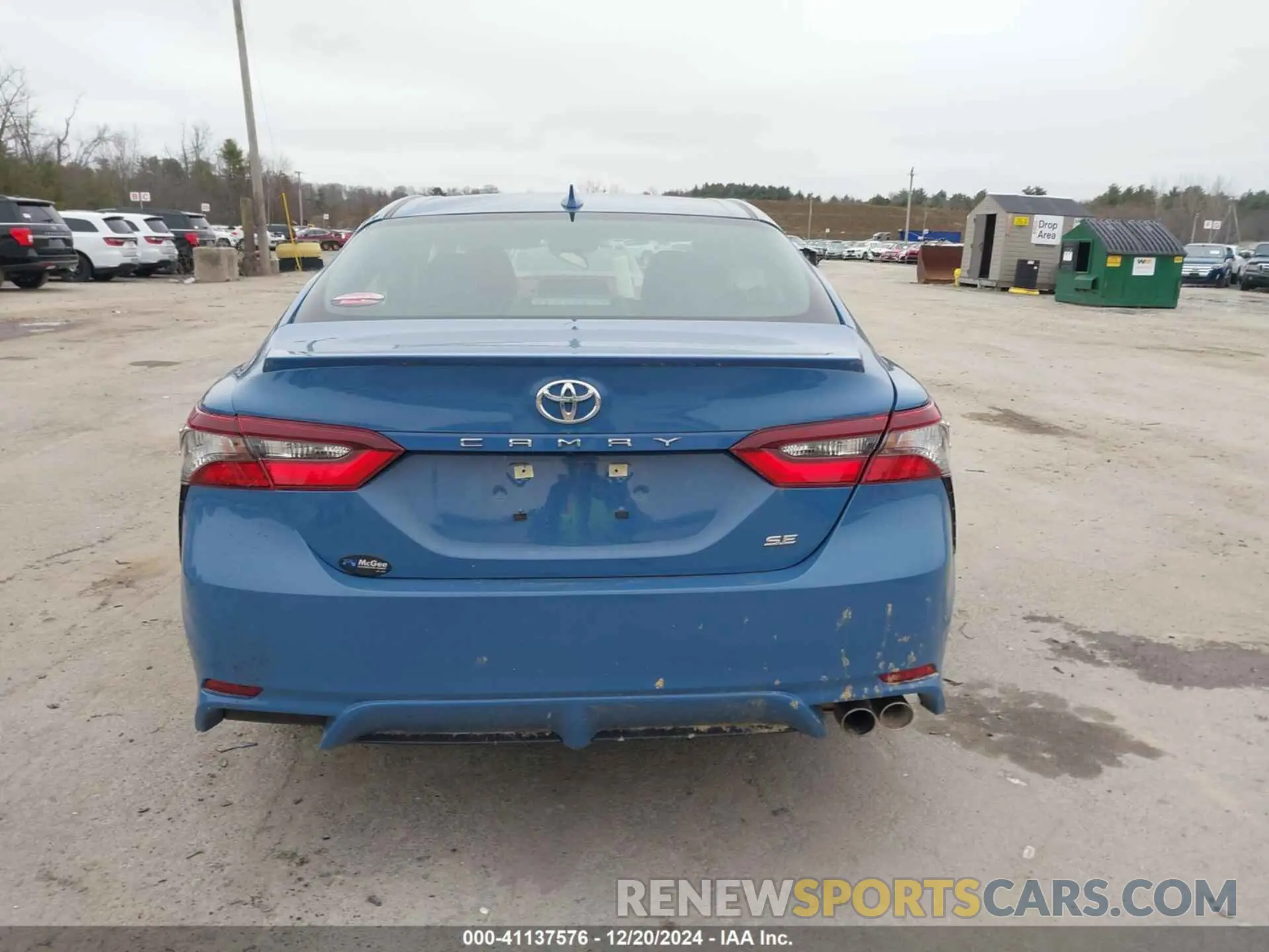 16 fotografías del automóvil dañado 4T1G11AKXRU218384 TOYOTA CAMRY 2024