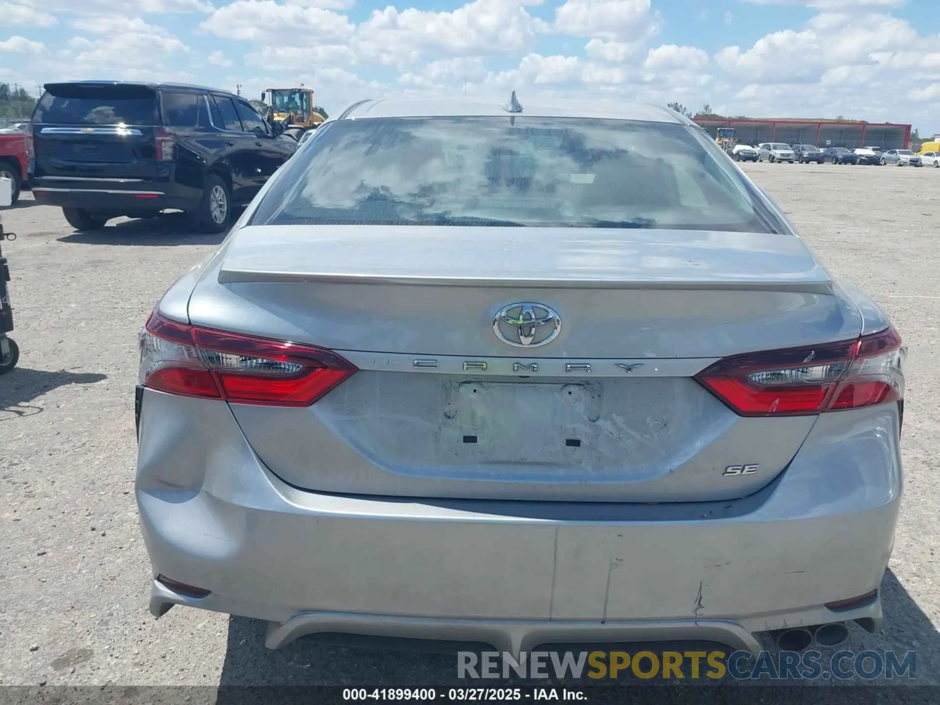 20 fotografías del automóvil dañado 4T1G11AKXRU252227 TOYOTA CAMRY 2024