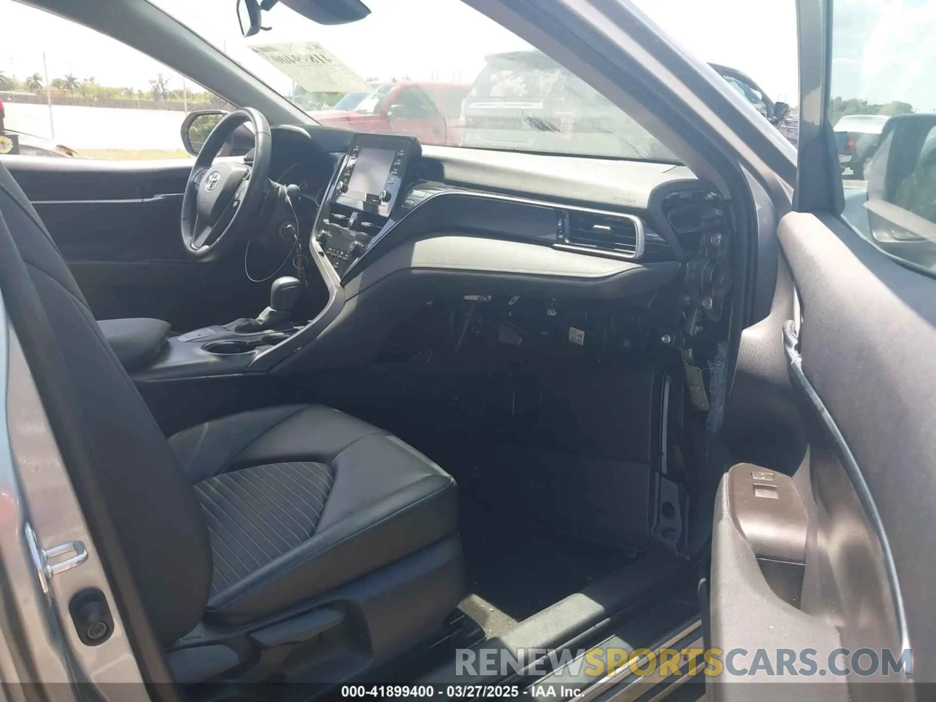 5 fotografías del automóvil dañado 4T1G11AKXRU252227 TOYOTA CAMRY 2024