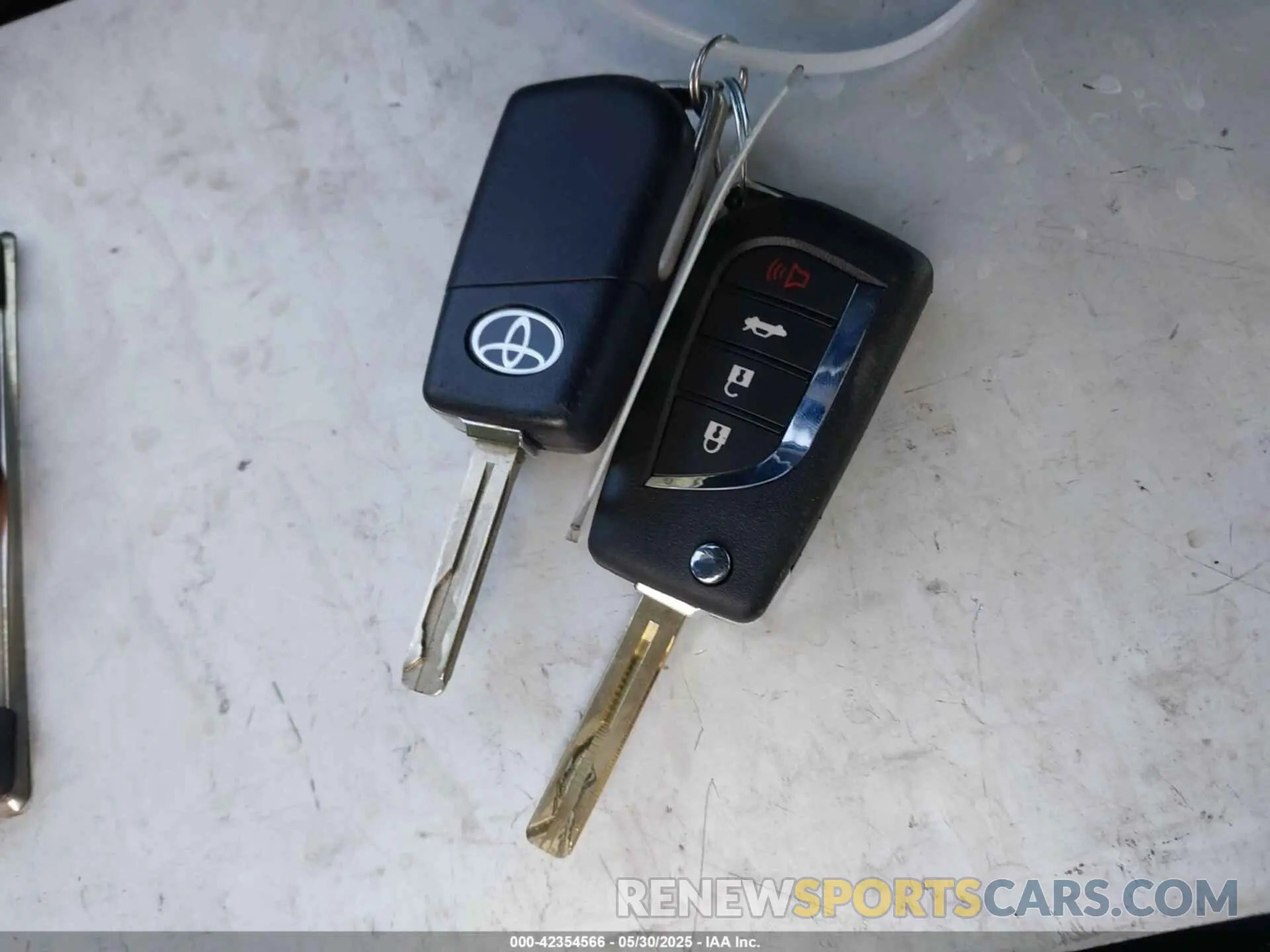 11 fotografías del automóvil dañado 4T1G11AKXRU866453 TOYOTA CAMRY 2024