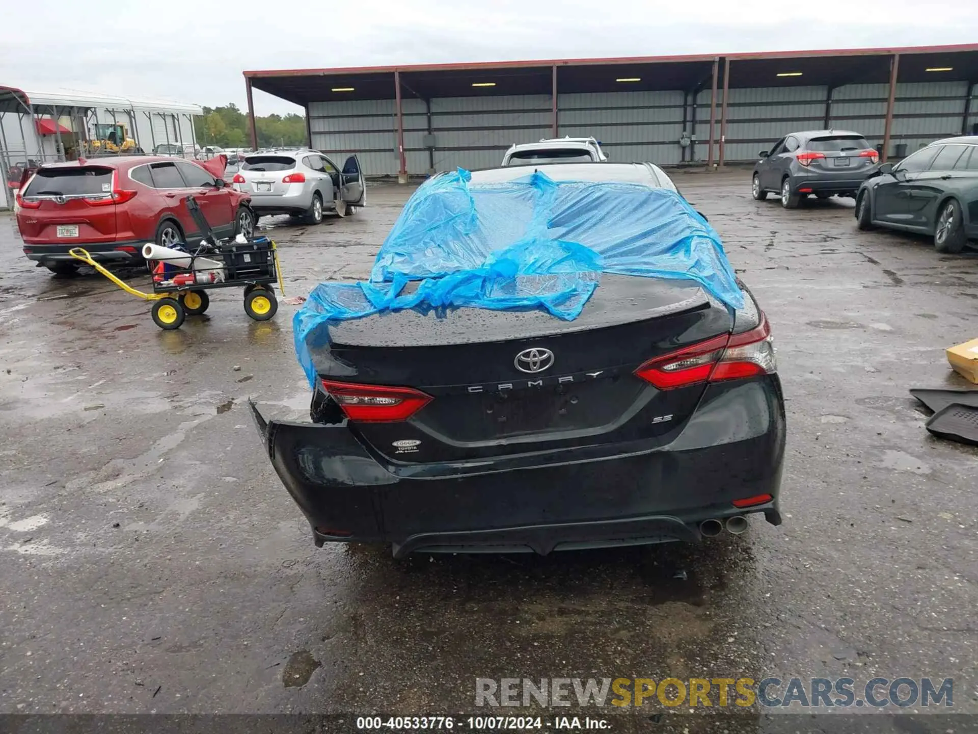 16 fotografías del automóvil dañado 4T1G11AKXRU887643 TOYOTA CAMRY 2024