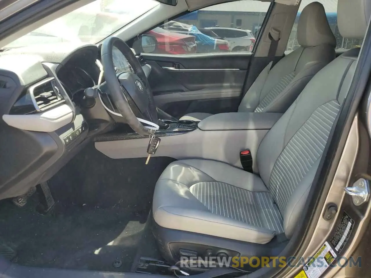 7 fotografías del automóvil dañado 4T1G11AKXRU905042 TOYOTA CAMRY 2024