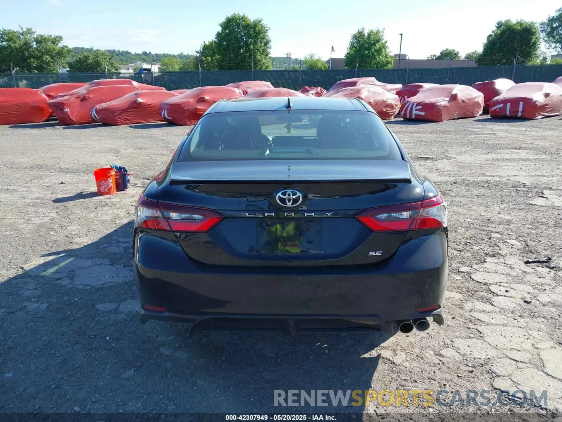 16 fotografías del automóvil dañado 4T1G11AKXRU914873 TOYOTA CAMRY 2024