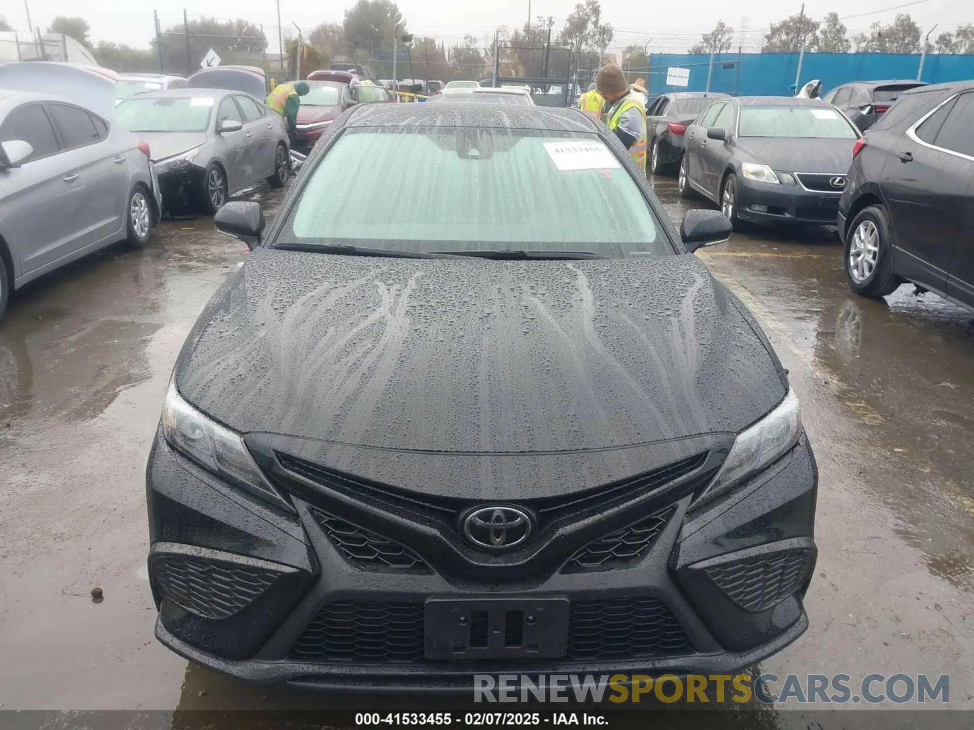 12 fotografías del automóvil dañado 4T1G11AKXRU921175 TOYOTA CAMRY 2024