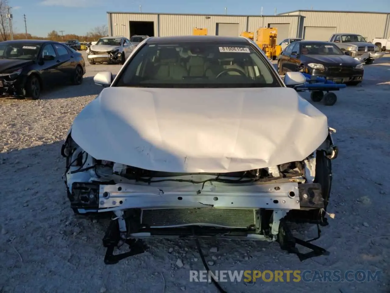 5 fotografías del automóvil dañado 4T1G11BK0RU109964 TOYOTA CAMRY 2024