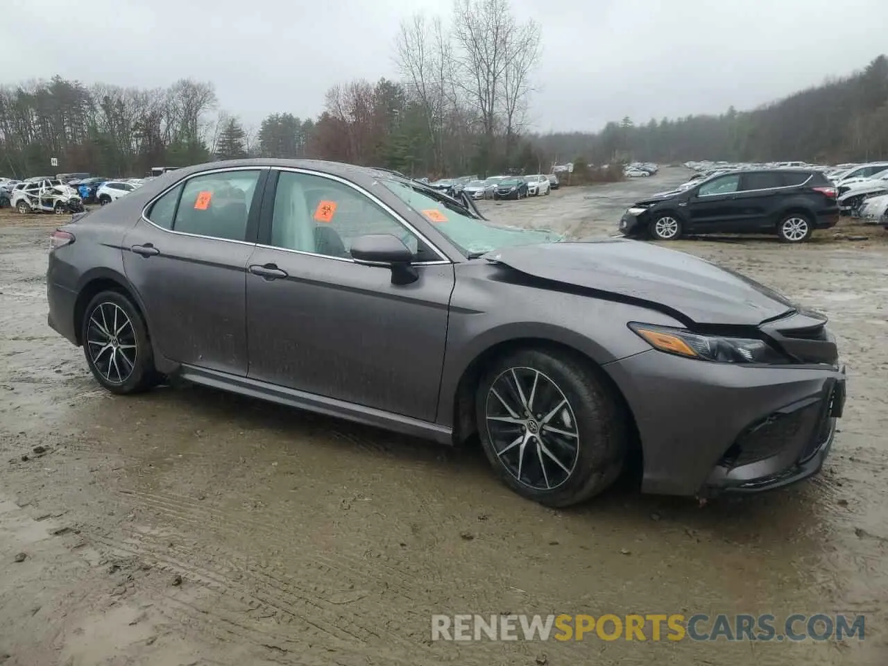 4 fotografías del automóvil dañado 4T1G11BK0RU115313 TOYOTA CAMRY 2024