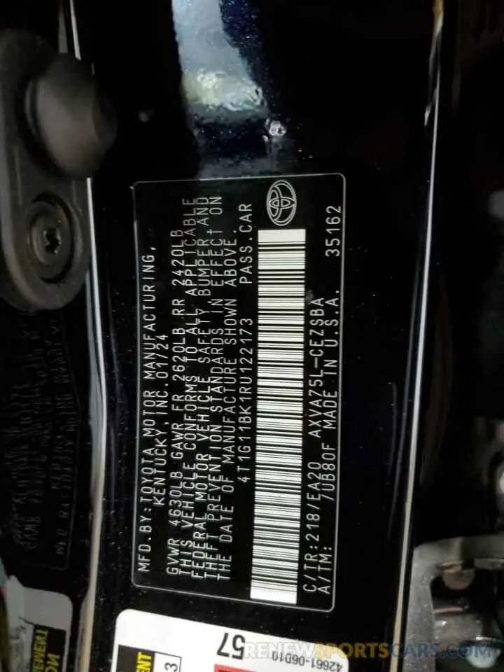 13 fotografías del automóvil dañado 4T1G11BK1RU122173 TOYOTA CAMRY 2024